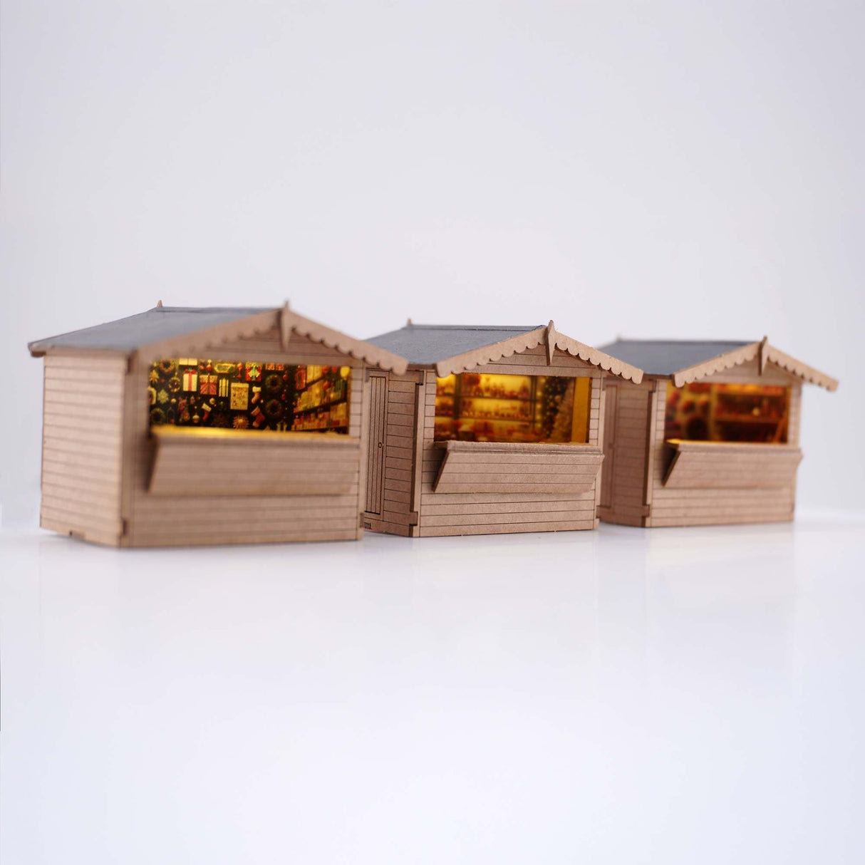 LX578-OO Christmas Market Stall - OO/4mm/1:76