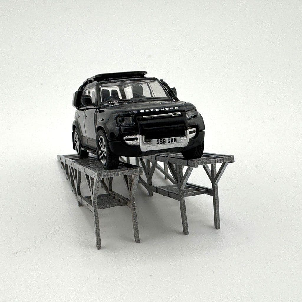 LX584-OO Vehicle Forecourt Display Ramps - OO/4mm/1:76