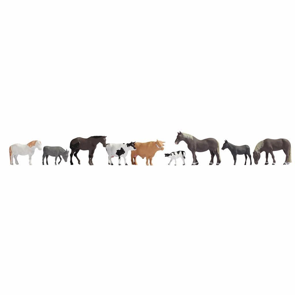Noch 15713 Farm Animals (Pack of 9) OO/HO