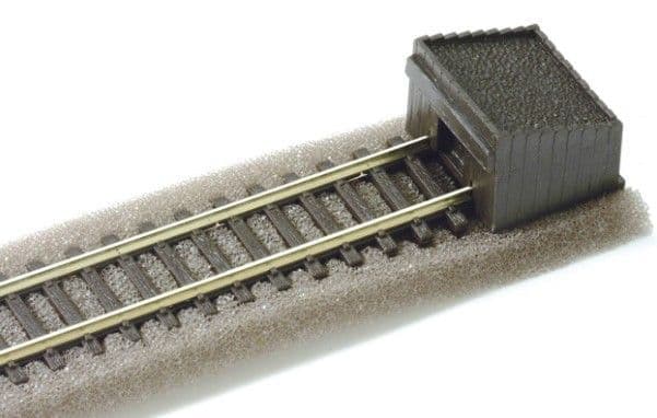 PECO N Gauge ST-8 Sleeper Built Buffer Stop