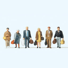 Preiser 10413 Walking Passengers (Pack of 6) OO/HO