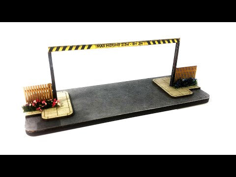 LX551-OO Car Park Height Restriction Barriers (Pack of 2) - OO/4mm/1:76